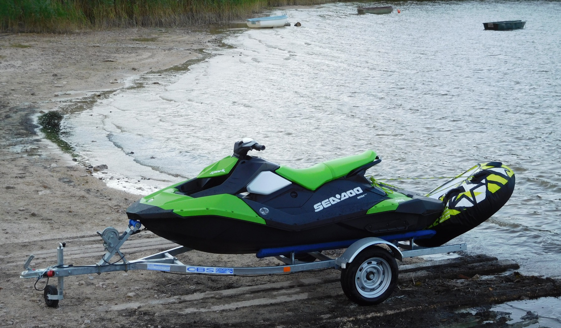Jet ski